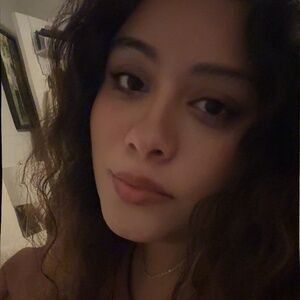 Meet your Posher, Reina